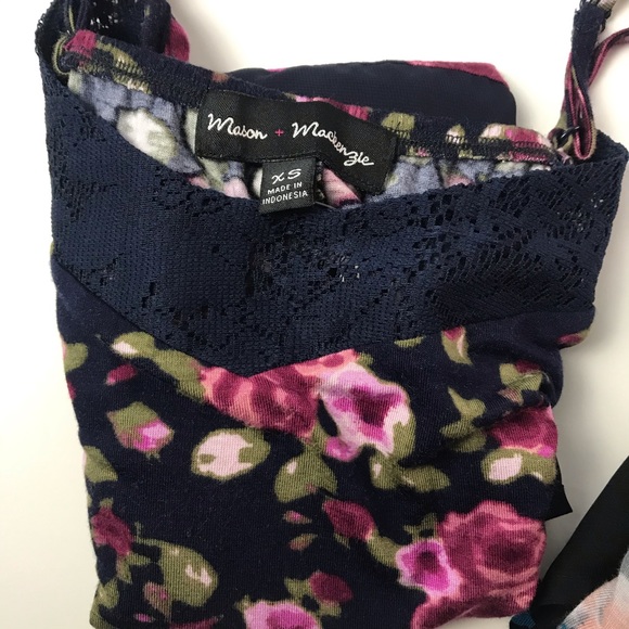 2 Tops Mason + Mackenzie Cami Sheer Floral XS - Picture 10 of 16